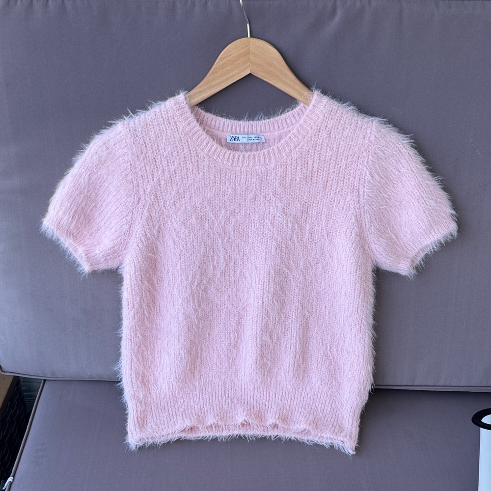 NWOT Zara Soft Pink Knit Top Short Sleeve Sweater